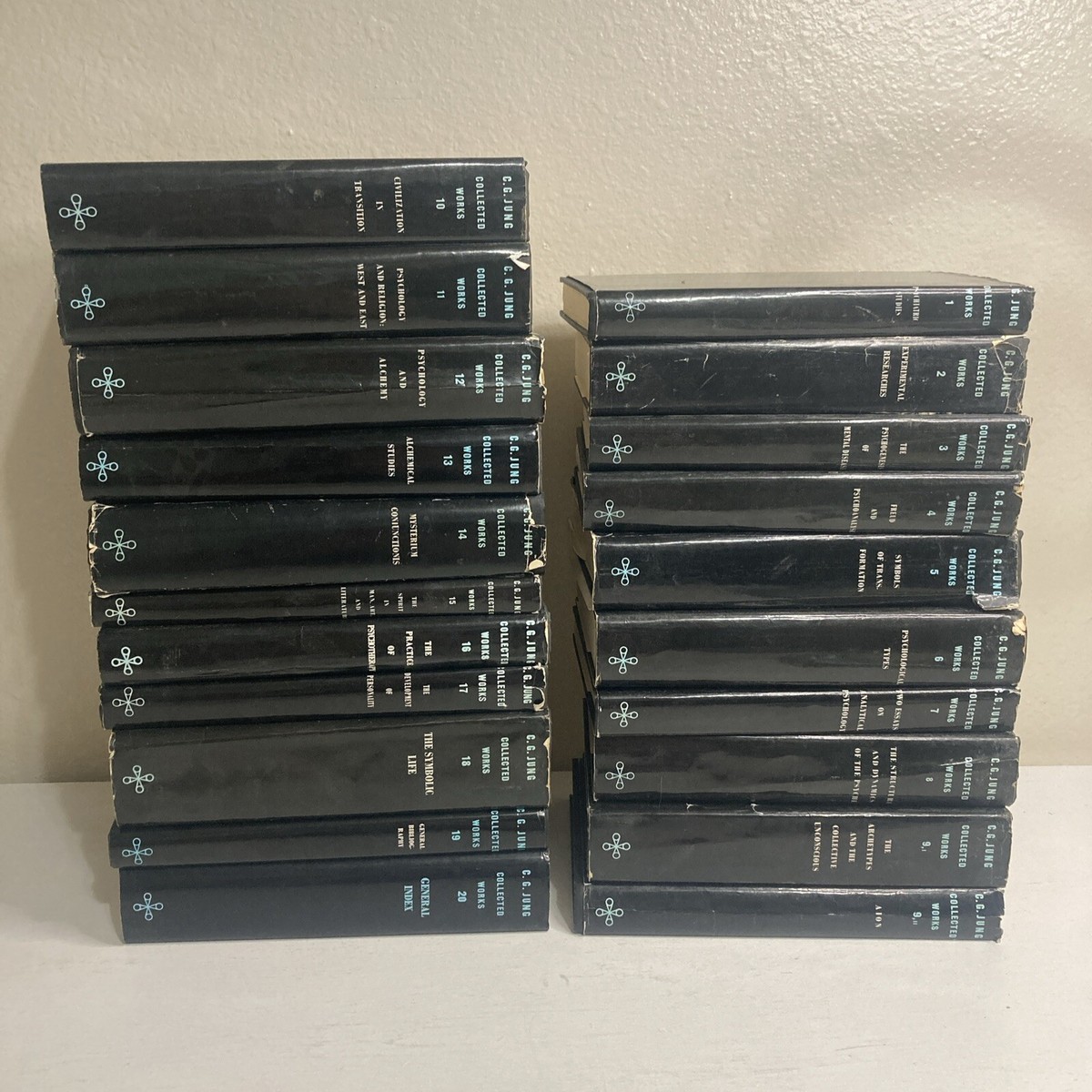 Lot Of 21 Collected Works Of C.G JUNG Princeton University 