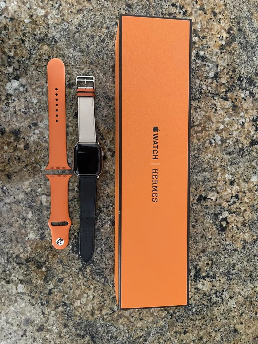 Apple Watch Series 4 Hermes Hermès 44mm Watch Stainless Steel