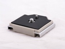 ProMaster  Quick Release Plate for Promaster 6700 Tripod