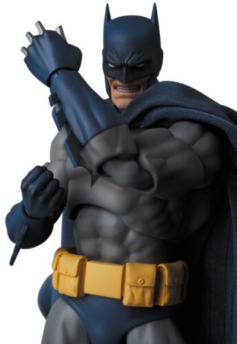 MEDICOM Mafex Batman Hush Reissued Version 1/12 Scale Action Figure NO.105 - Picture 9 of 14