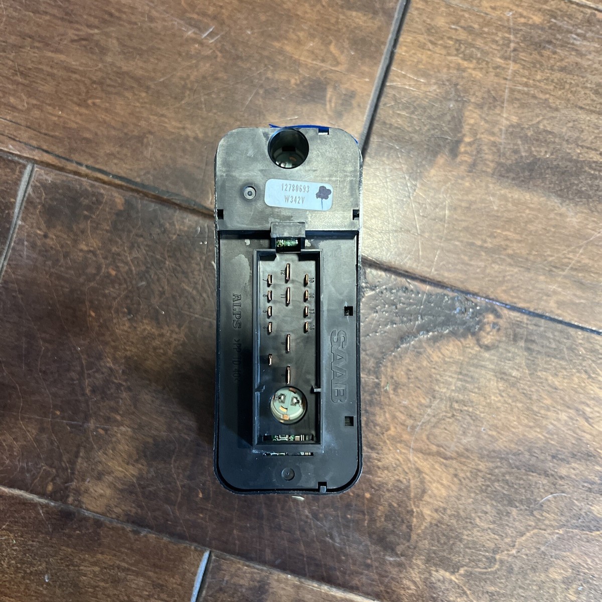 2008-2010 Saab 9-5 Window Switch Control Panel P/N: 12780693 OEM