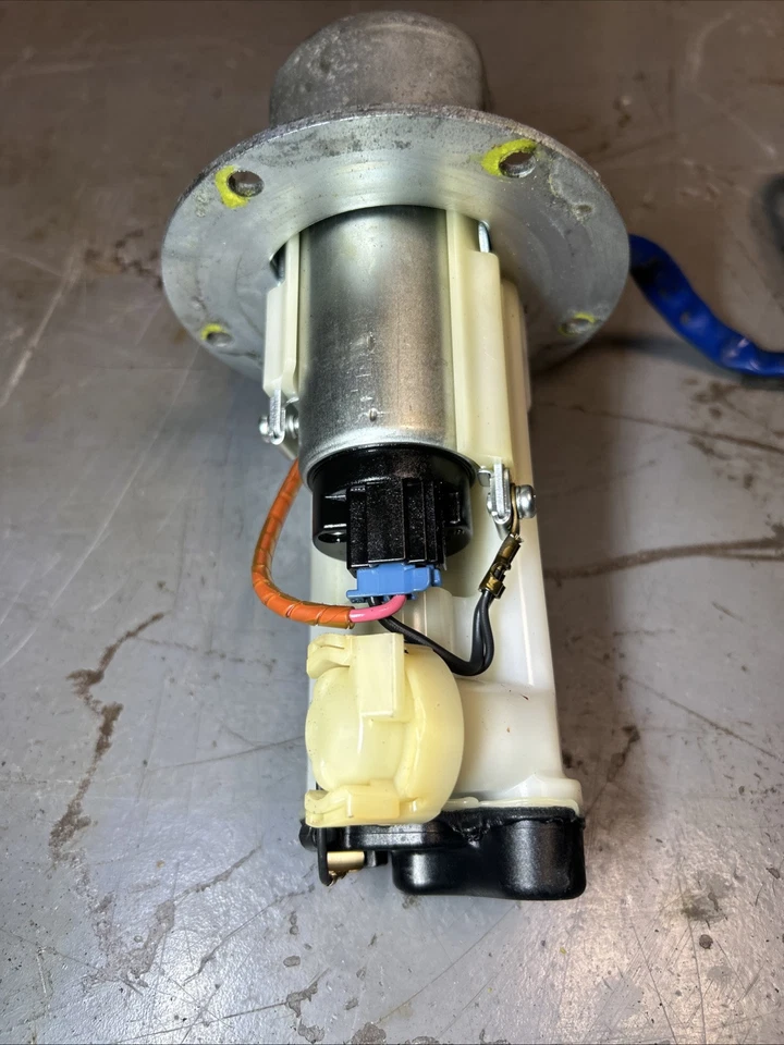 2013-2016 Kawasaki z800 zr800 FUEL PUMP GAS SENDER UNIT 49040-0724 #25 - Image 4 of 4