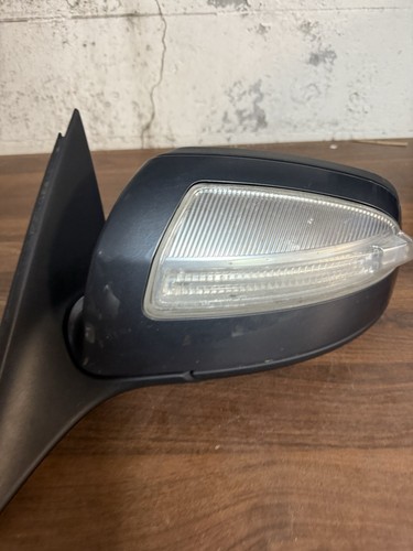 š 2008-2009 Mercedes W204 C300 C350 Sedan Left Driver Side View Mirror OEM - Picture 3 of 14
