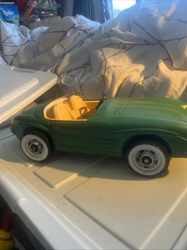 Vintage 1963 Irwin Mercedes Benz Convertible Sports Car Green Barbie & Ken Scale