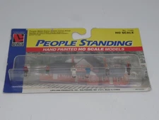 Life Like HO Scale 1:87 People Standing Hand Painted Models 6 Figures No. 1185