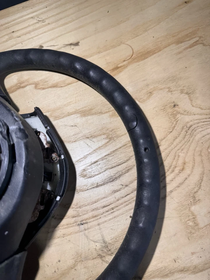 Volante Nissan S13 240sx fabricante de equipamento original #0922 - Imagem 4 de 4