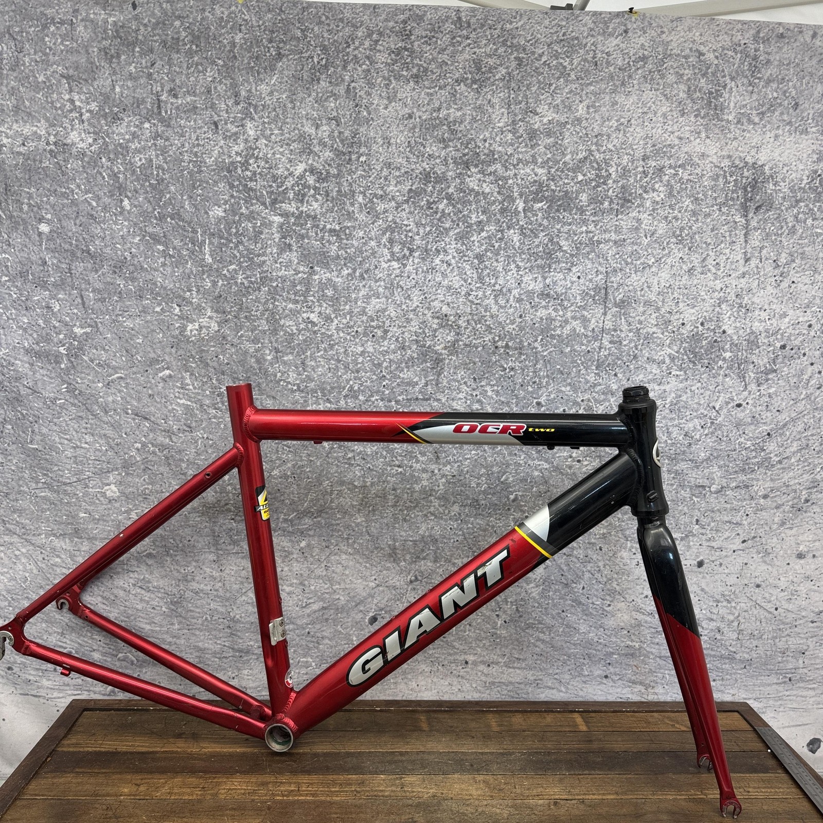 Vintage Giant OCR Two Road Bike Frame 50cm Red Aluminum 700c