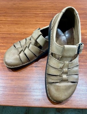 Birkenstock Fisherman Sandals Tan Leather Closed Toe Buckle