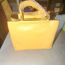 Women s Beige Satchel/Top Handle Bag Rectangle Solid Zip Gold Hardware Strap