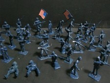 VINTAGE - COLLECTION OF 36 - CIVIL WAR - FIGURES