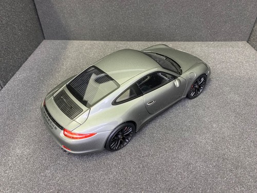 1:18 Schuco 45 003 9600 Porsche 911 (991) Carrera GTS Coupé - Achat Grey - Bild 3 von 23
