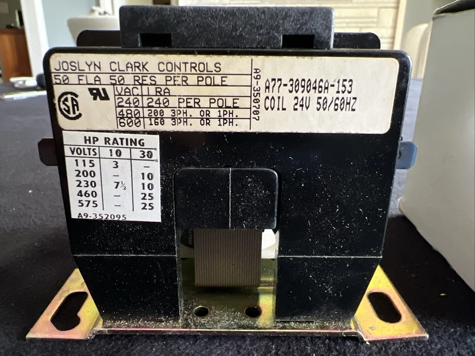 Joslyn Clark A77-309046A-153 50 FLA 50 Amp Resistivo 24V 3 Polos NAED 53833 NUEVO Foto 2 de 4