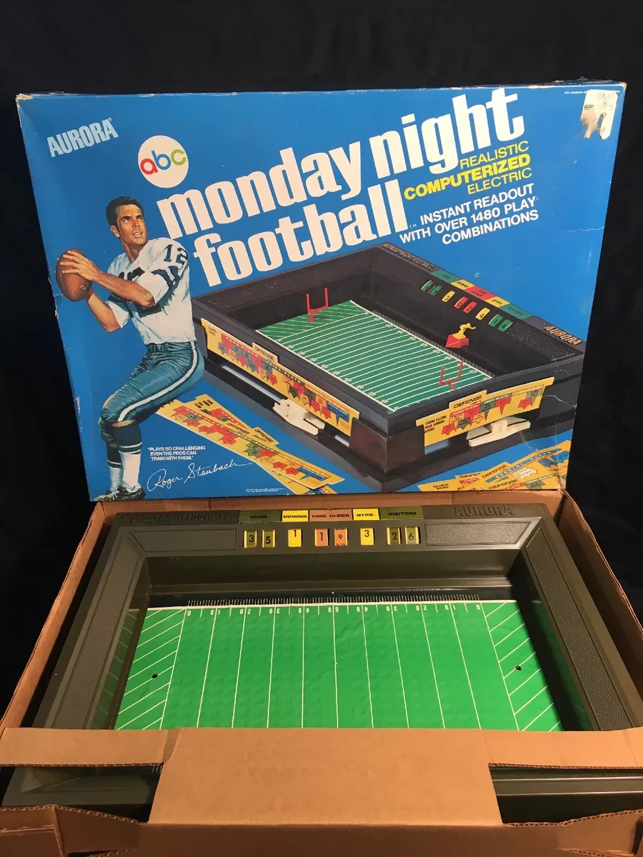 Roger Staubach's ABC Monday Night Football Game by Aurora Incomplete  Untested