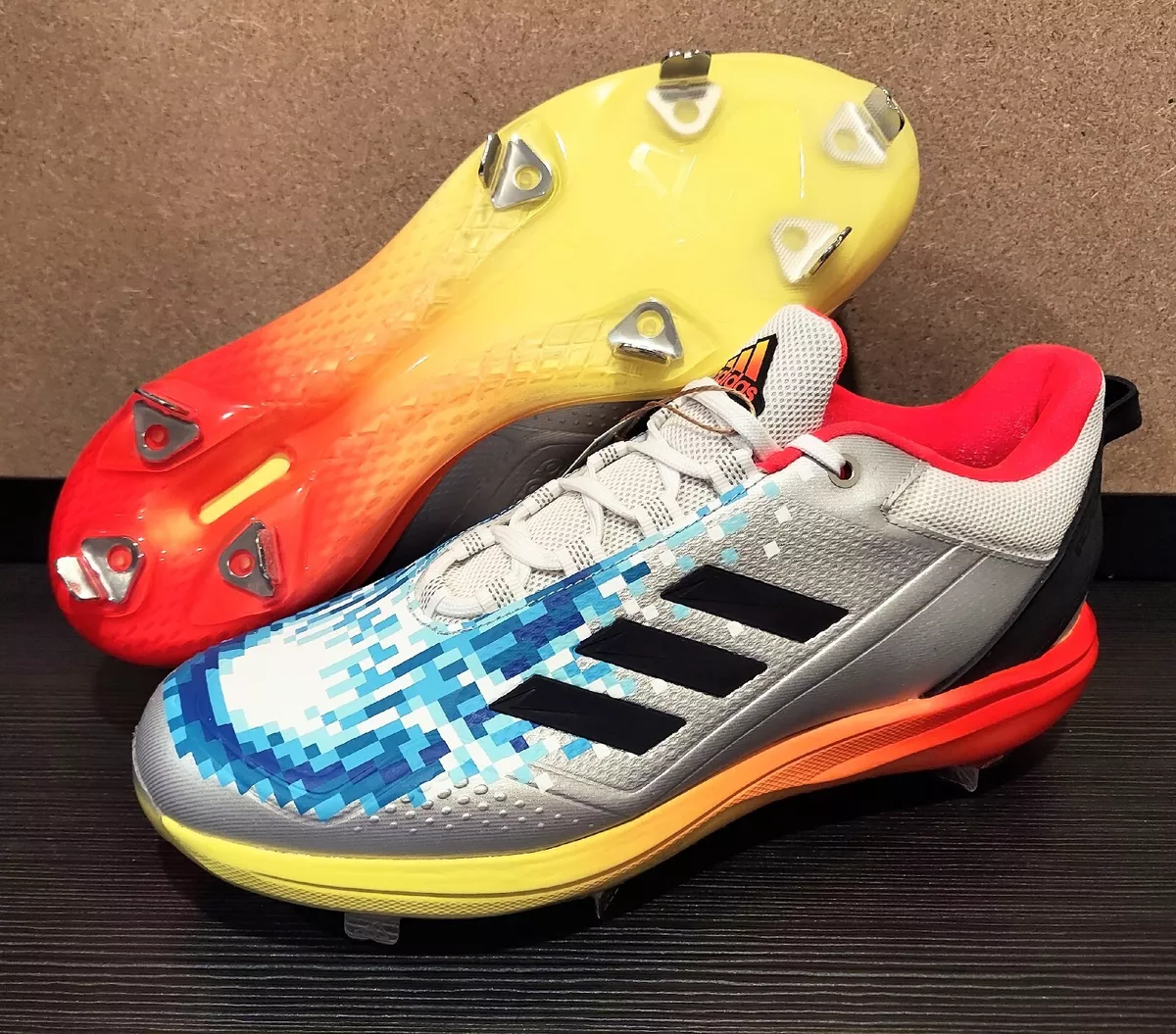 Metal baseball store cleats adidas