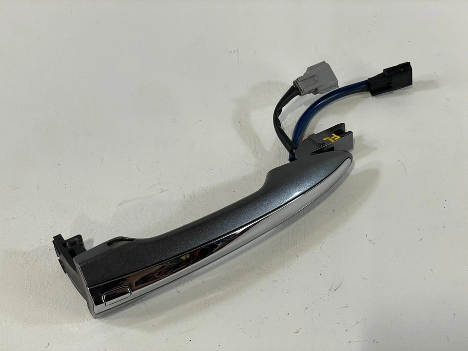 17-20 INFINITI Q60 MANIJA PUERTA EXTERIOR LADO CONDUCTOR DELANTERO IZQUIERDO AZUL RAYO # 83833 Foto 2 de 4