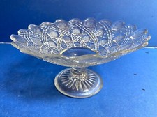 Lovely Vintage Pressed Glass Comport / Bon Bon Dish Scalloped Edge
