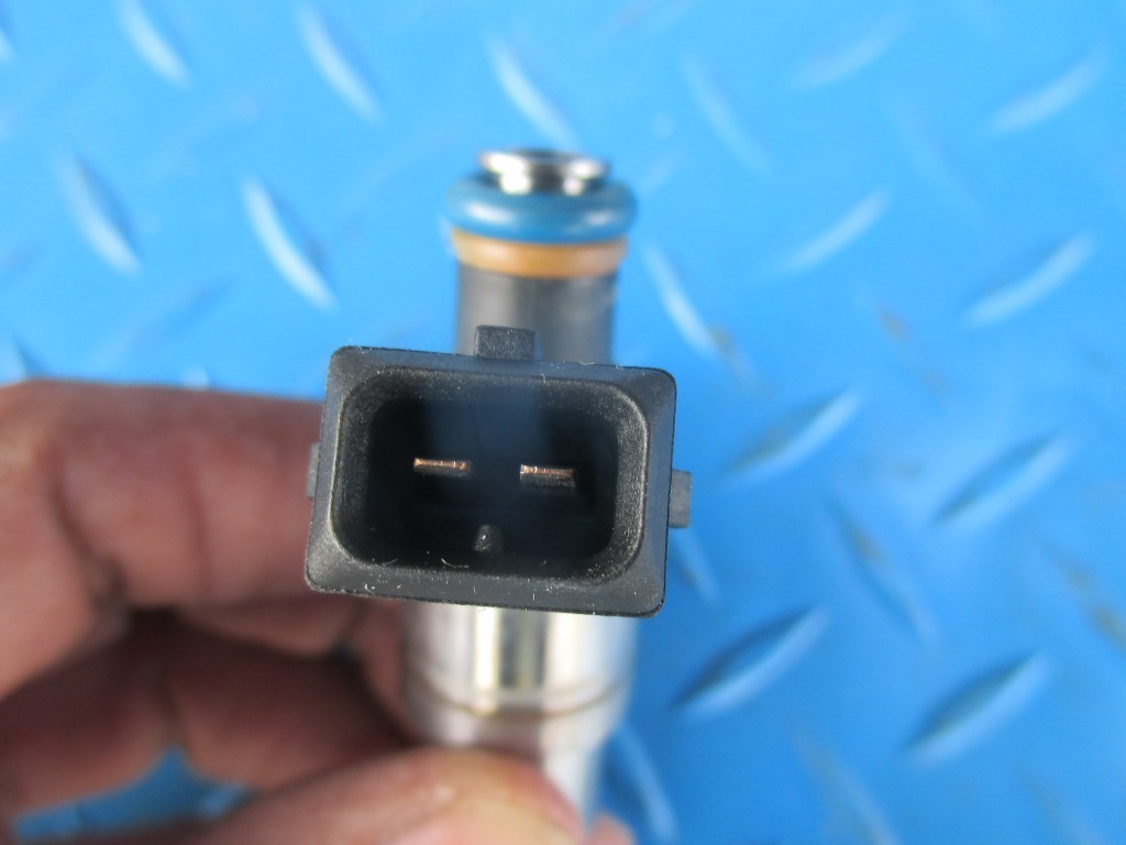Rolls Royce Phantom Coupe Drophead fuel injector #4539 