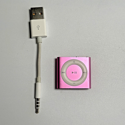 Apple iPod Shuffle 4th Generation 2GB - Pink - TESTED WORKS