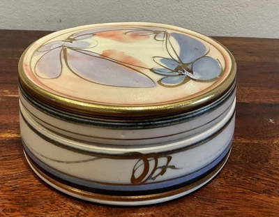 Lovely 1990s Australian studio pottery lidded bowl, Gold Gilt - Stephen Drew - image 1 of 4