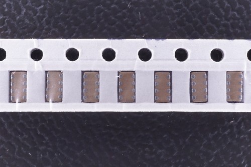 QTY (100) 180pf 25V 10% COG CAPACITOR ARRAYS 0508 4-ELEMENT  W2A43A181KAT2A AVX - Picture 5 of 5