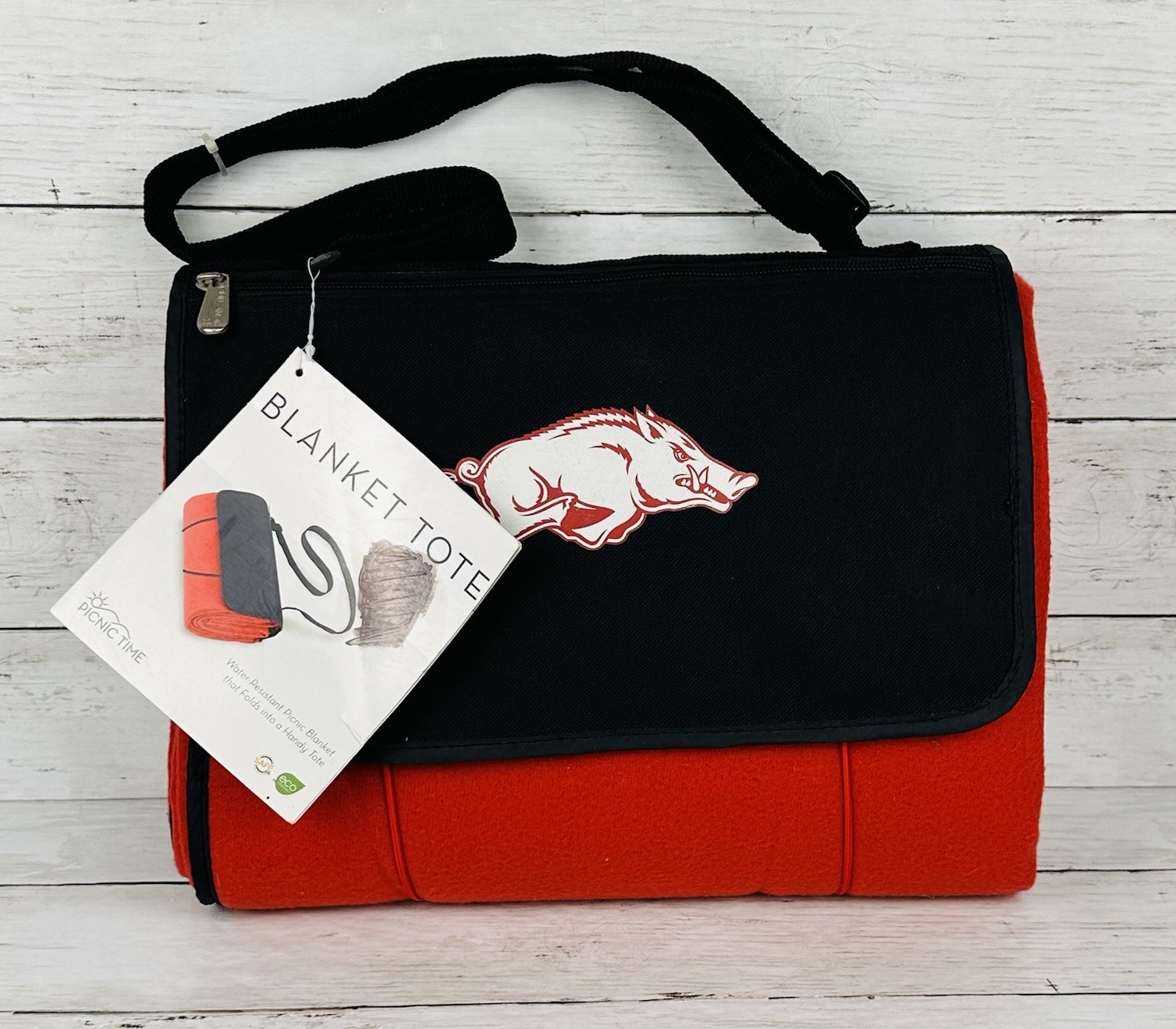 Arkansas Razorbacks Picnic Blanket Tote Water Resistant Red Black Tailgating NEW