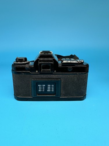Yashica FX-D Quartz 35mm SLR Film Camera With Yashica 50mm f/2 Lens - Tested - Picture 3 of 13