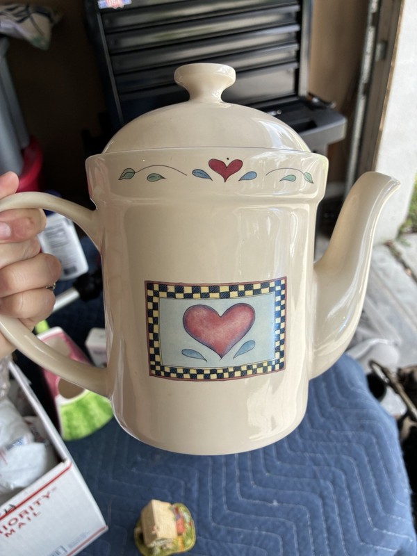 Susan Winget Watermelon Ceramic 4-Cup Teapot w/ Lid Handle Glossy Country