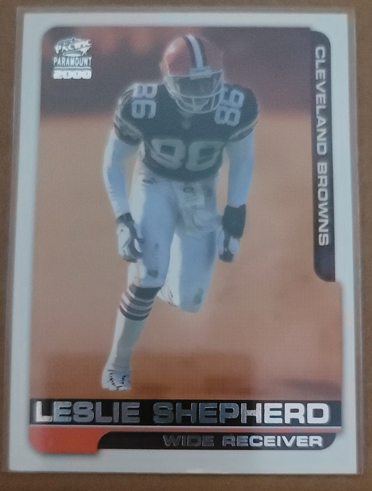 2000 Pacific Paramount Leslie Shepherd #61