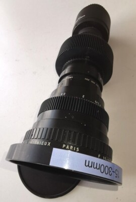 ANGENIEUX 15-300mm F4.5 Canon EOS Complete Gears Focus - Zoom - Matte-Box - Caps