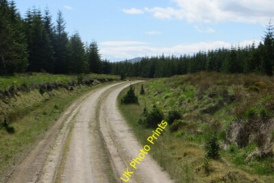 Foto 6x4 Strathy South Allt Badain Eine Sandstraße durch eine 80er Jahre Steuervermeidung 2015