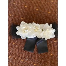 Made in Italy, vintage three flower hair clip