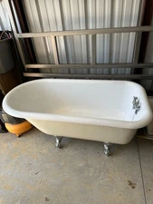 America Standard White Porcelain Cast Iron Bath Tub w/ Crome Lion Feet & Faucet
