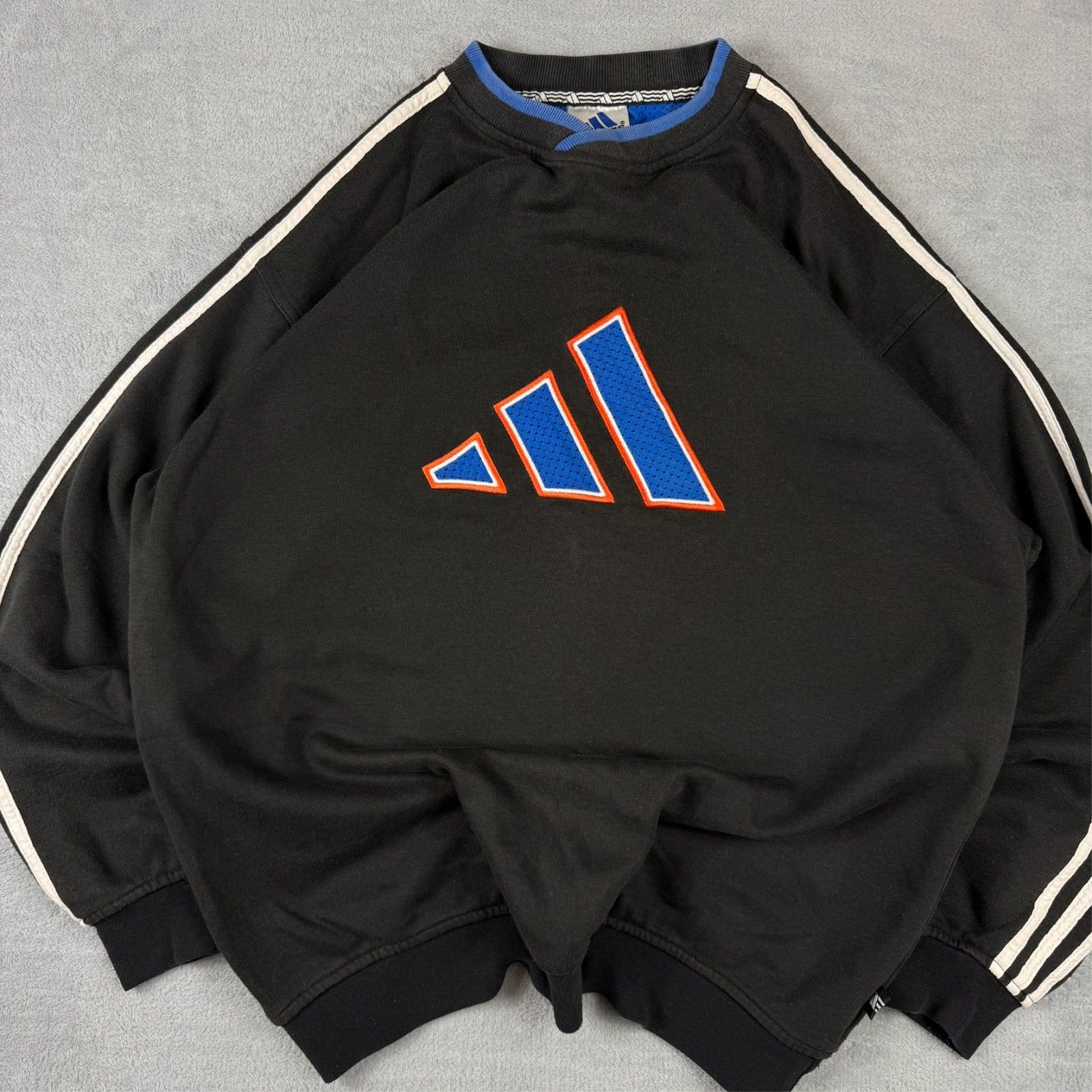 Vintage Adidas 1990's Black Spellout Trefoil Size 38/40 Medium Sweatshirt image 3