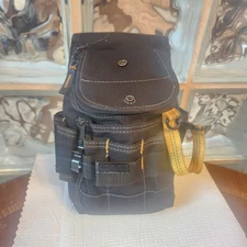 CLC 1523 Ziptop Utility Pouch Pre-owned Excellent Condition 