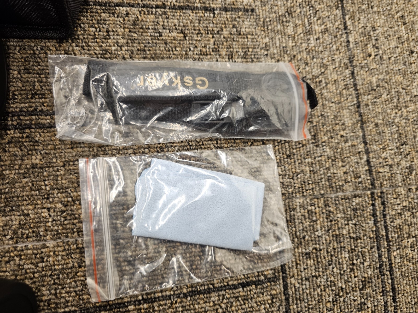 Gskyer 7x50 Binoculars Long Eye Relief 357FT/1000YDS FMC Prism Binocular Black