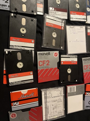 Amstrad Disk Joblot X 60 - Afbeelding 9 van 9