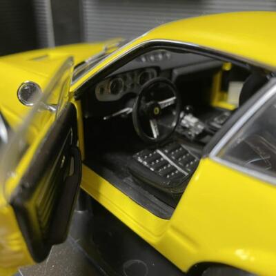 Ferrari 365 GTB/4 Daytona Kyosho 1/18 - Collection