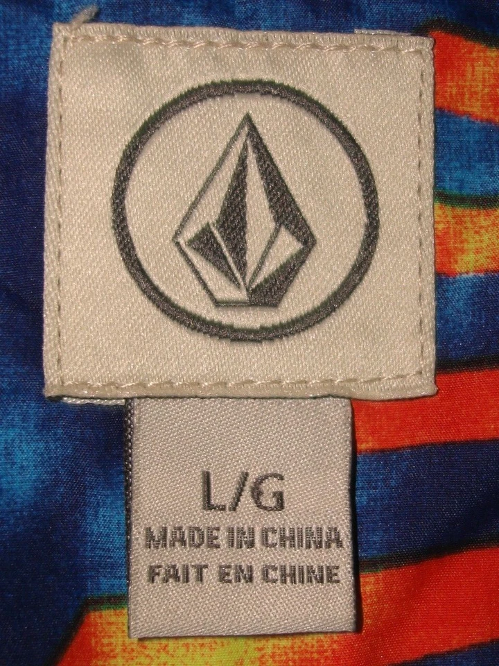 Volcom Multi Color Full Zip Hooded Mesh Lined Men's Forwarder jJacket Sz. L - Image 3 of 4