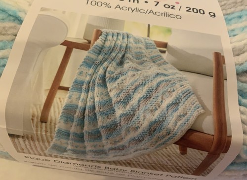 Premier Bloom Chunky Yarn-Bluebell- Lot of 6-218 Yds- 7 Oz- BULKY Dye Lot 5780 - Picture 3 of 10