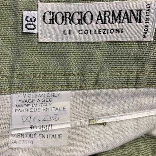 Short plissé taille haute coton sauge vert GIORGIO ARMANI vintage taille 30 - Photo 3 sur 4