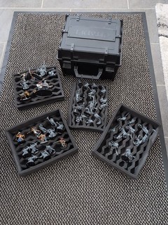 Citadel Case Box Tabletop Warhammer Age of Sigmar mit Figuren Games Workshop