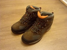 Hi-Tec Storm Mens (Wide Fit) WATERPROOF Outdoor Walking Boots Brown UK 8