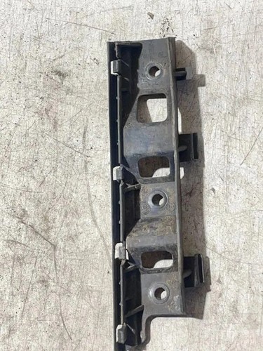 VW PASSAT Variant B6 3C5 Stoßstangenhalter vorne rechts 3C0807184 1.97 34872578