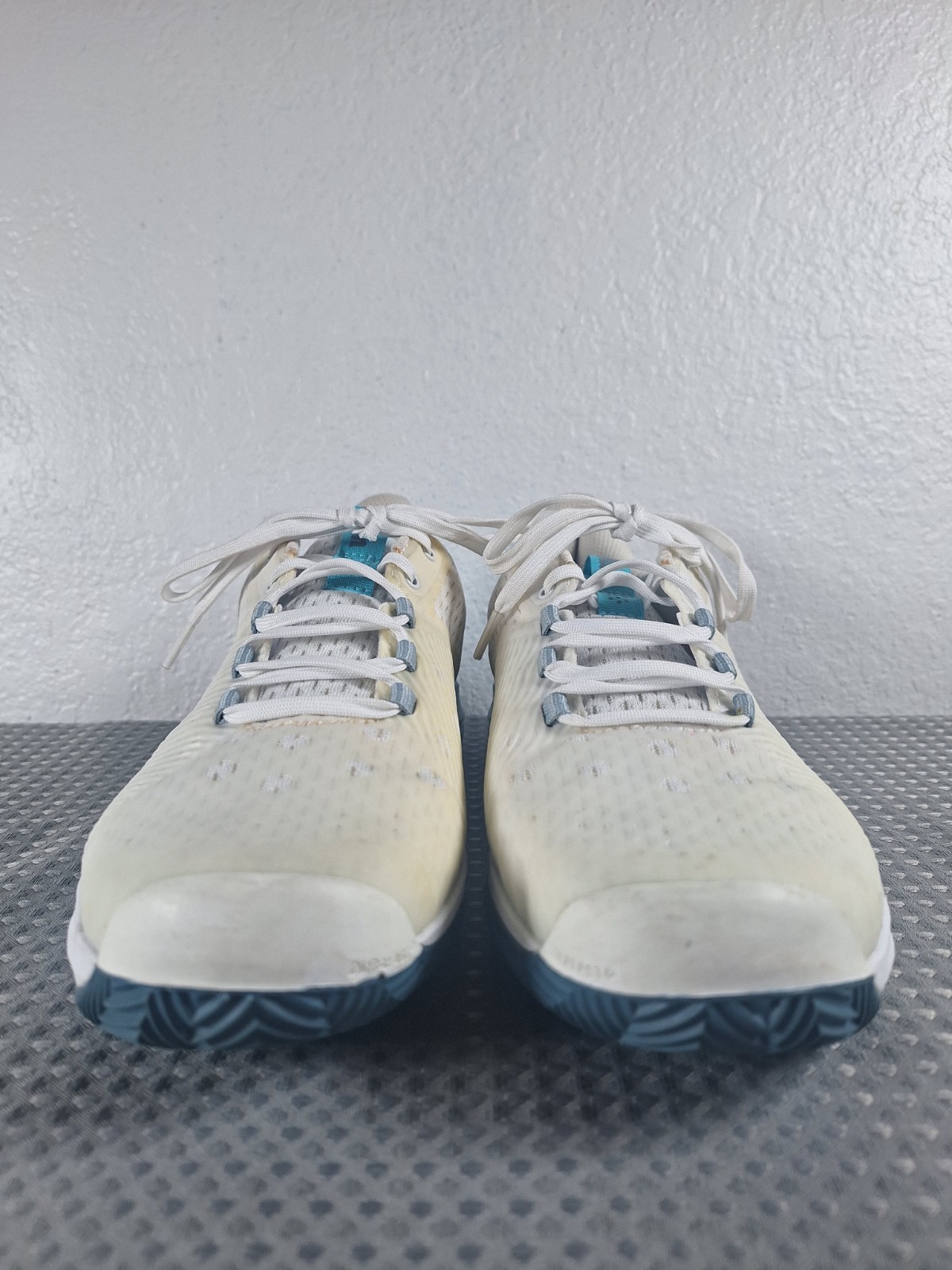 Wilson Women's Rush Pro Tennis Shoes 145464 White Blue Sz 7