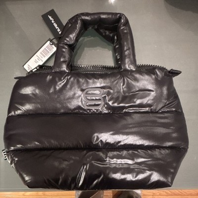 Aritzia Super Puff Mini Tote Bag Black Quilted Lightweight Zip Logo Accent