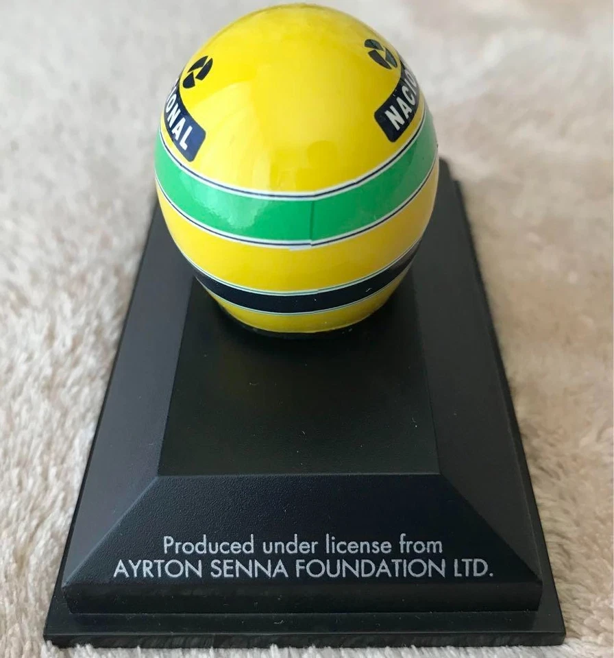 Ayrton Senna 1994 Helm Maßstab 1:8 Minichamps mit Vitrine F1 selten - Bild 3 von 4