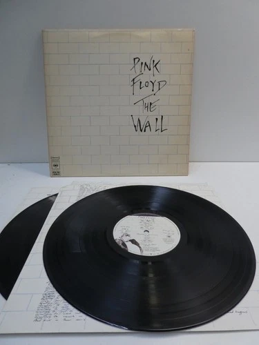 VINTAGE 2x DOUBLE LP VINYL PINK FLOYD- THE WALL GATEFOLD CBS 1979 RECORD