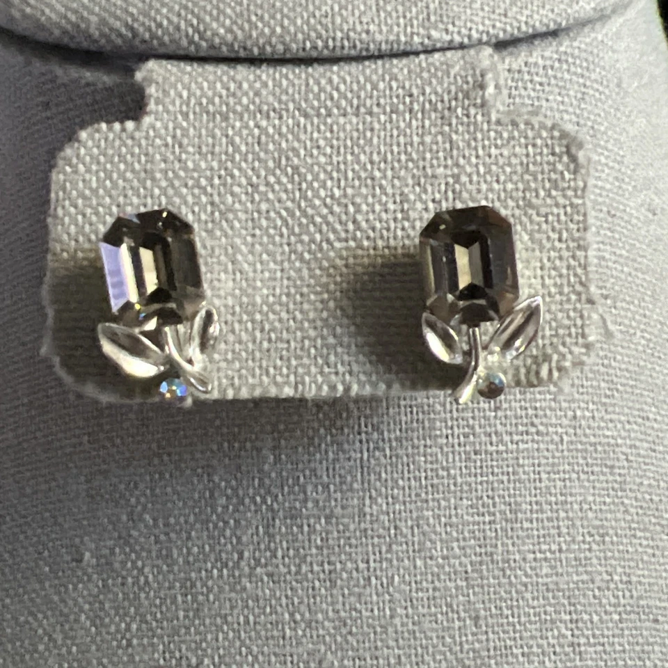Pendientes Lisner Vintage Cristal Rosa Corte Esmeralda Tornillo Trasero Tono Plata Firmados Foto 4 de 4