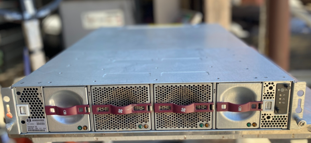 HP AJ938A P6500 HSV360 Dual Controller Fibre Channel Array | eBay