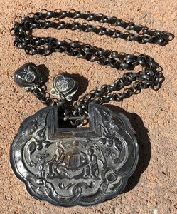 Antique Old Chinese Sterling Silver Repousse Lock Pendant Chain Necklace -81g